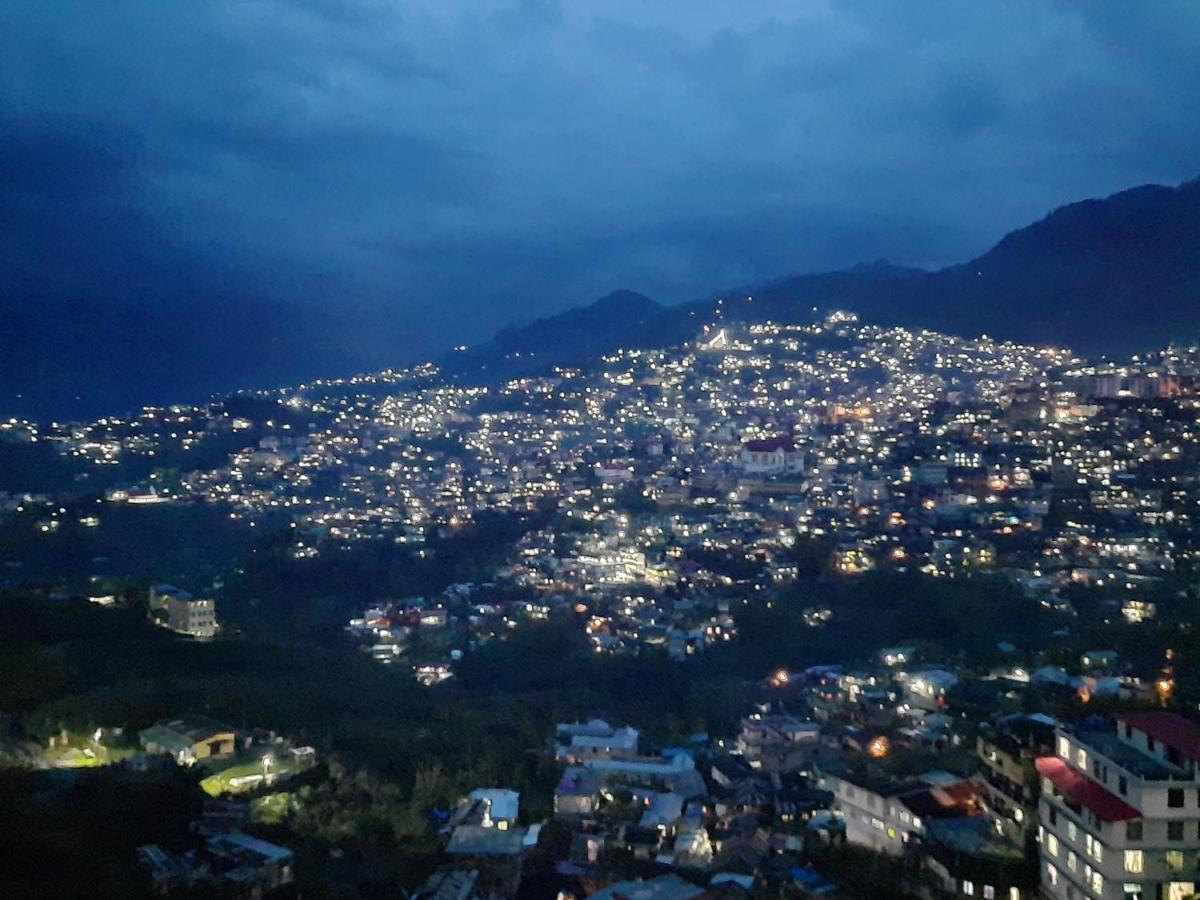 Mechueki Backpacker Hostel By Trulynaga Kohima Dış mekan fotoğraf